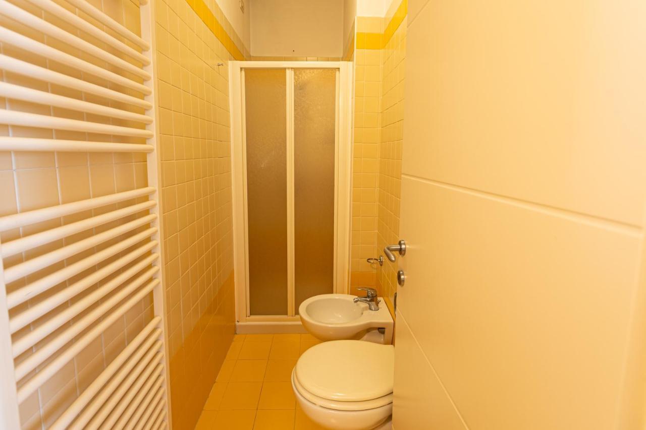 Residence Mimosa Римини Экстерьер фото